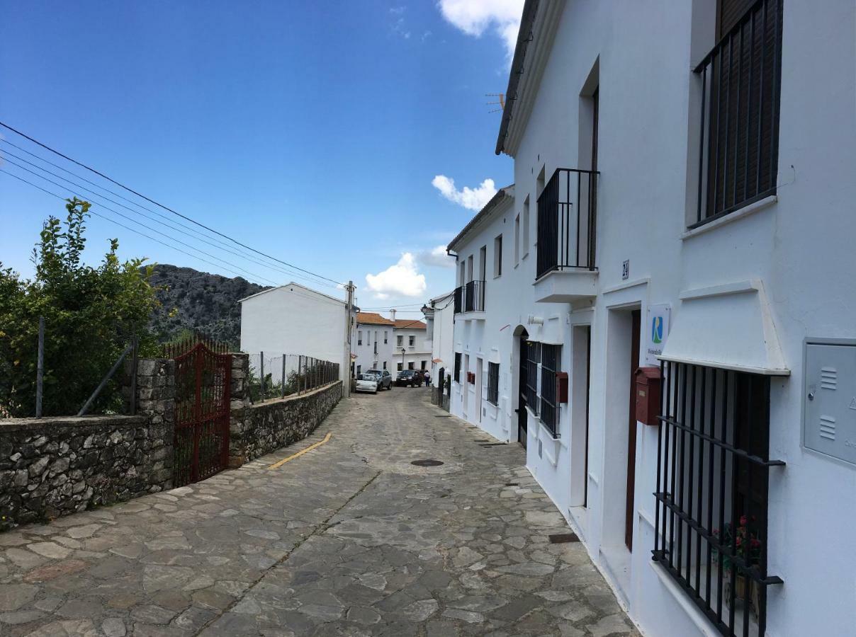 Casa El Cabrero Casa de hóspedes Benaocaz Exterior foto